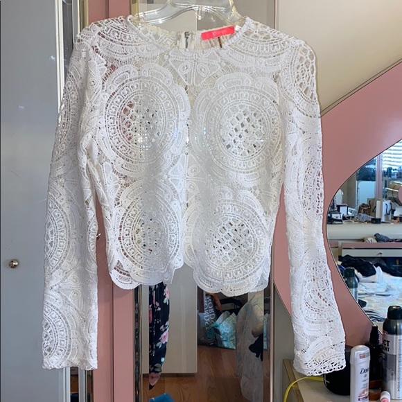 Crochet long sleeve shirt - Picture 1 of 4